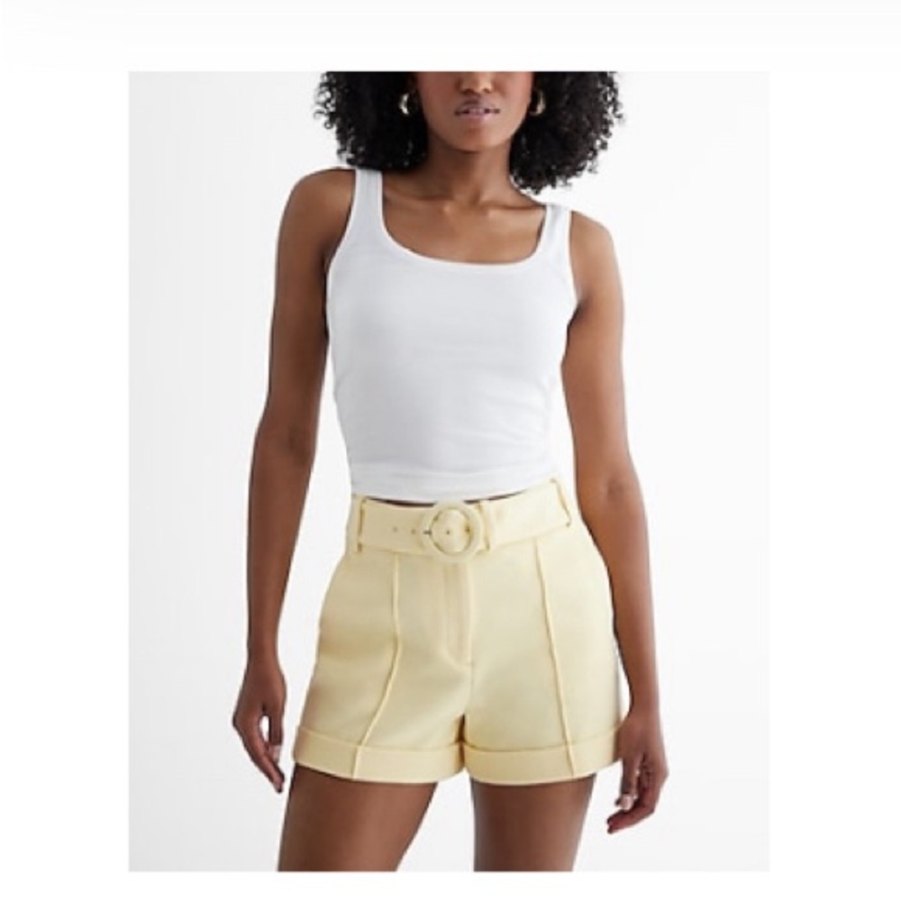 Express Super High Waisted Belted Pintuck Shorts In Pale Yellow-Size 6 NWT💛